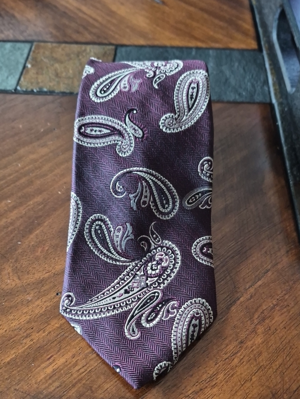 Black Brown 1826 Plum Paisley Silk Tie with Silver Accents